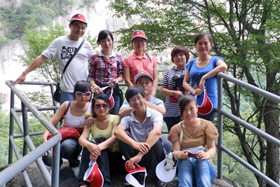 �������ĵط��ǰ���ɽ������ĈF(tu��n)��ǻ�