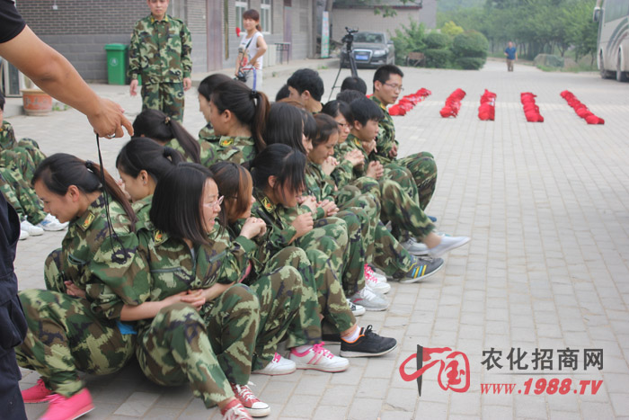 ֻ�ЈF(tu��n)꠮�(d��ng)�е�ÿ���˶����@�N؟(z��)�θв��܉�׌�����F(tu��n)꠲���İl(f��)չ�Ѵ�