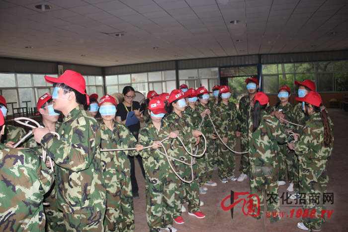 ��ä�˷�ꇵĻ����������ӡ�����һ�������