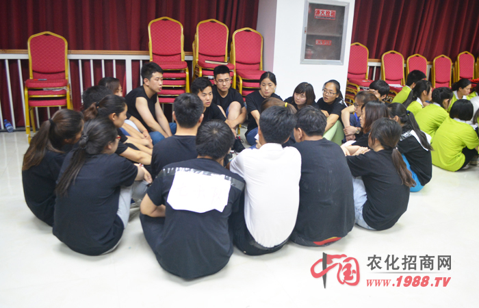 �ع�֪�����R���T�͈F(tu��n)�(du��)���x��