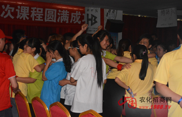 火爆網(wǎng)絡(luò)拓展訓(xùn)練之“感恩”