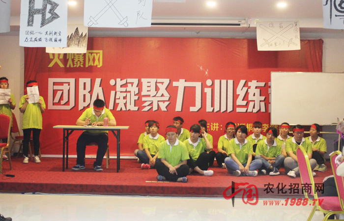 �����������κ��˵�Ŭ��-ӛ����Ӗ