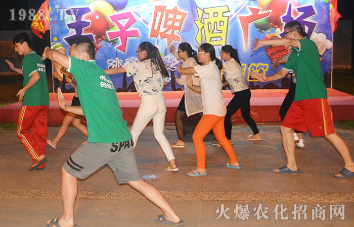 面朝大海 春暖花開