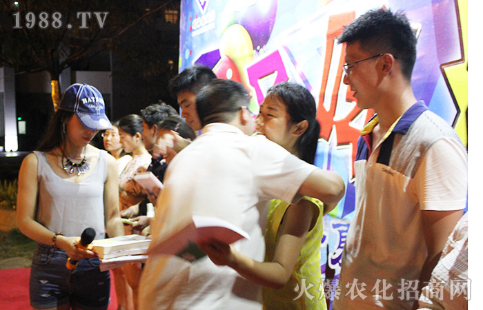 ���� ��������һ�β��ɏ��Ƶĕr��