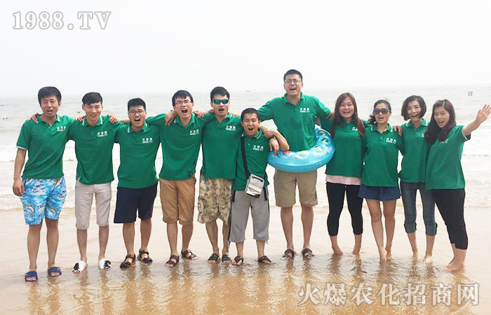 擁抱大海 揚(yáng)帆起航