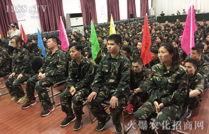 ����ͻ�� ���O�ɵ�