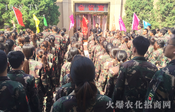 �Գ�Ŭ��һС�����Y(ji��)������һ��