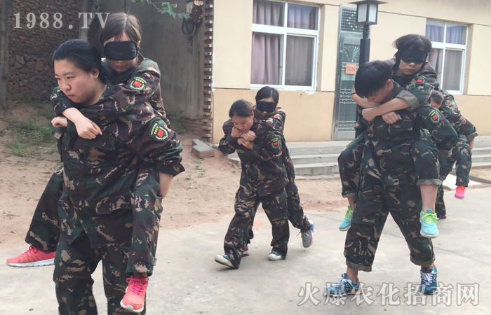 �W(xu��)��(hu��)�ж�����ϧ�F(xi��n)�ړ��еģ��ŕ�(hu��)�õ���������