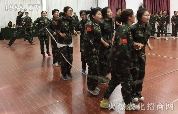 �ԉ�(m��ng)���R���Ժ���Ȫ��������������ؓ(f��)���A