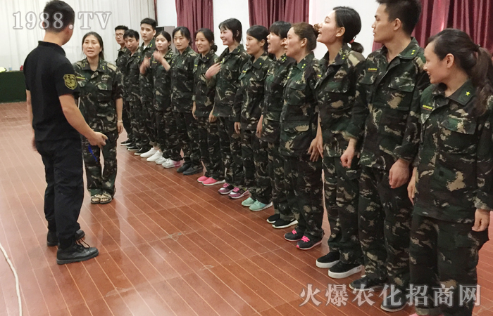 �����ĸ�׃�ń����_(k��i)ʼ