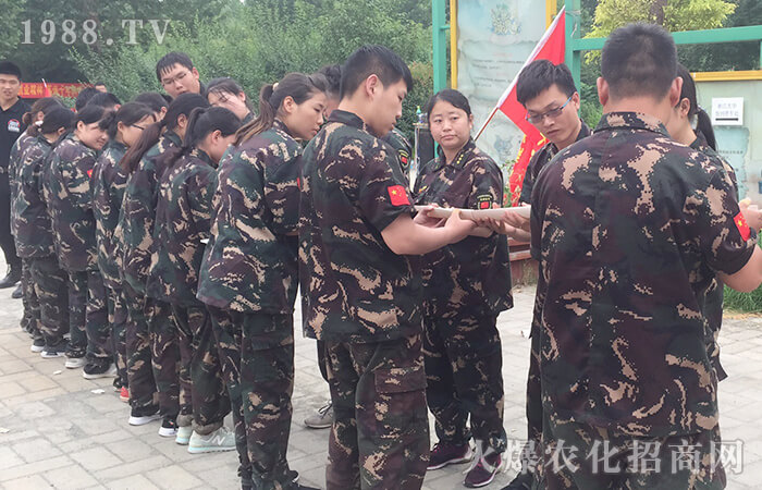     �΅���������չӖ(x��n)������(j��ng)�v�˃������Ӗ(x��n)��ʹ�Լ����L(zh��ng)���S�࣬���|Ҳ�ܶ���