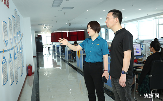 Ҧ�����˽�𱬾W(w��ng)�F꠰l(f��)չ�v��