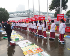 2013�׏�(f��)��չ�N���ϵ�С����(du��)��