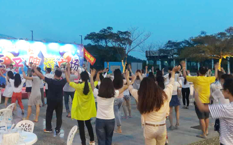 ����Z����ÿһλ���˵Ĺ�����޺�����҂��������w���Wҫ������