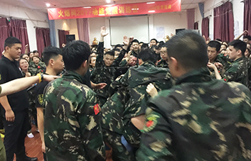 �U���ٸߣ��߲��^�҂��Ķ�־��