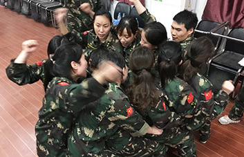 ���ˉ��룬���ˈF���ÿ���˱،��Գ���ȥ��