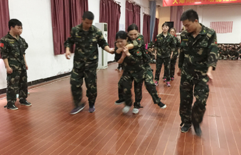 �R�ąf(xi��)��������(chu��ng)�ѿ����B��ƴ��������o����