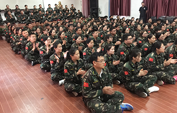 ����ۈF����F��T����������옷�ˣ�