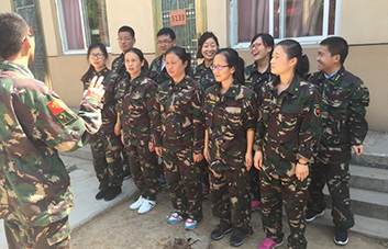 �𱬈F��M��ʿ��Ӗ����