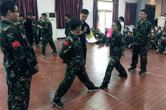 ����ʯ�^��������ݔ�A�s�ڏ�ָ�g��