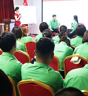 �����������ԶY�������𱬼��ˌW�Yæ��